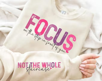 FOCUS SWEATSHIRT SWEATSHIRT (off white)